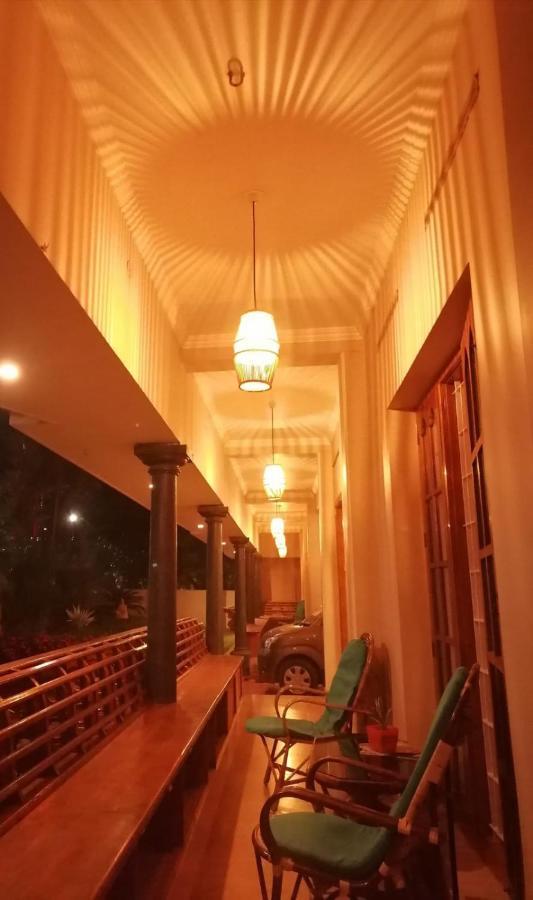 Surendram Villa Варкала Екстер'єр фото